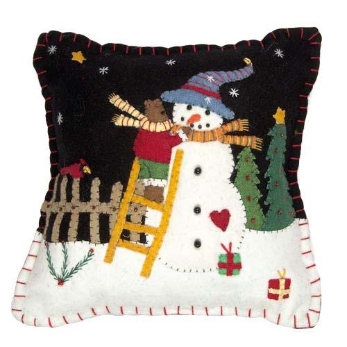  Holiday Pillow - Snowman Fence
