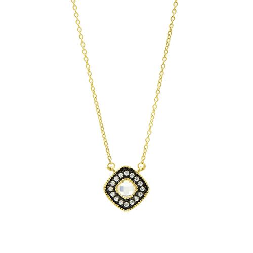 Single Stone Pendant Necklace: Gold