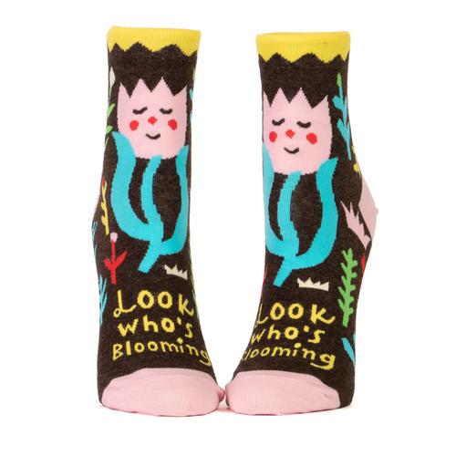 Ankle Socks: Look Who's Blooming