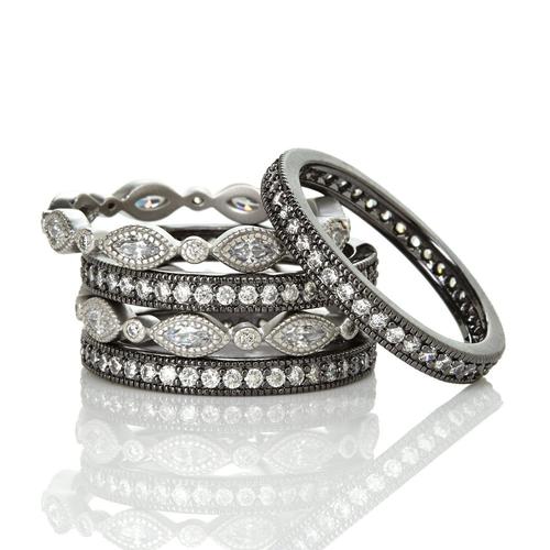 The Everyday 5-Stack Ring: Silver/Black Rhodium
