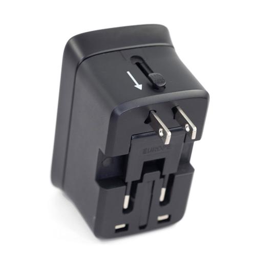 Global Travel Adapter w/Power Bank