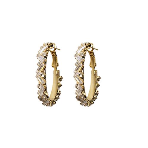 Crystal Oval Earrings: Gold