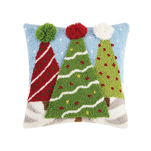 Hooked Throw Pillow: 3D Christmas Trees