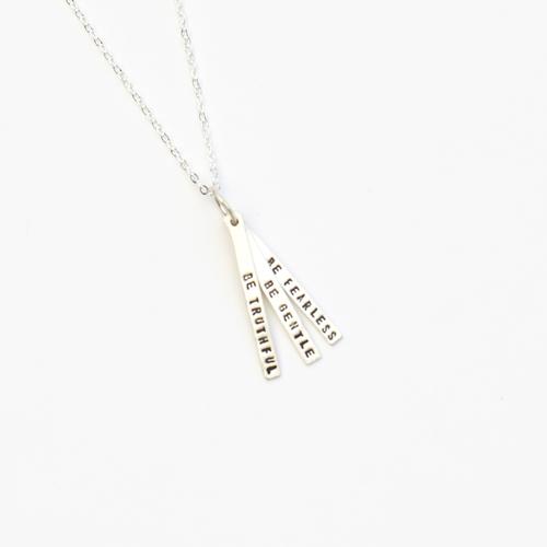 Quote Necklace: Be Truthful